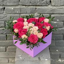 Цветочная композиция из Розы в коробке в село Овощи