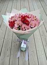Букет цветов из:  Альстромерии в село Овощи