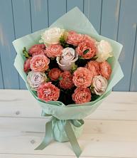 Букет цветов из:  Розы в село Овощи