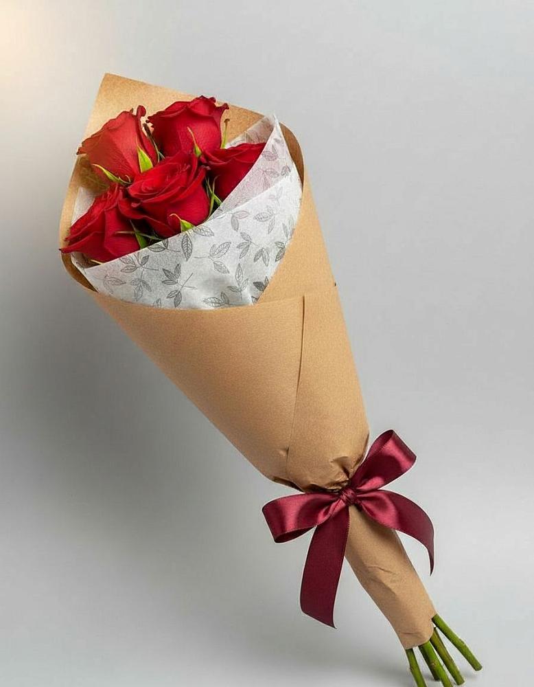 Букет цветов из: Розы в село Овощи