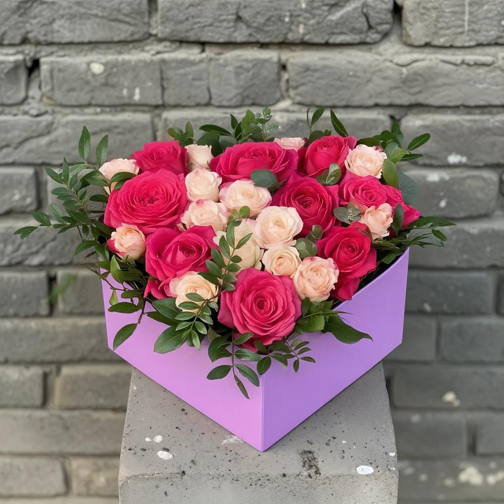 Цветочная композиция из Розы в коробке в село Овощи