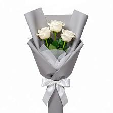 Букет 3 белые розы в село Овощи