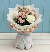Букет цветов из:  Розы в село Овощи