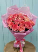 Букет 15 Розовых роз Равель в село Овощи