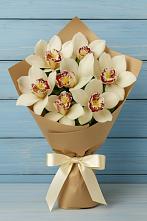 Букет цветов из:  Орхидеи и Розы в село Овощи