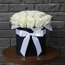 Цветочная композиция из Розы в шляпной коробке в село Овощи